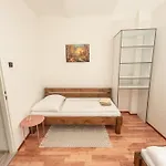 Ruzbasky - Comfort With Private Parking Stará Lesná
