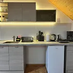 Ruzbasky - Comfort With Private Parking 3*