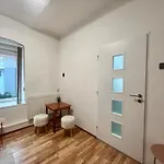 Ruzbasky - Comfort With Private Parking 3*