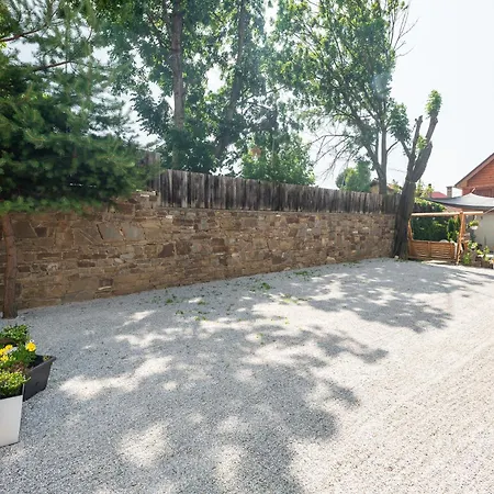 Ružbaský - Comfort With Private Parking Stará Lesná