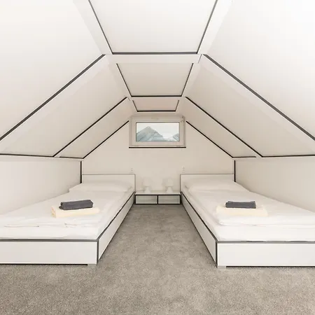 Ruzbasky Guest house 3*
