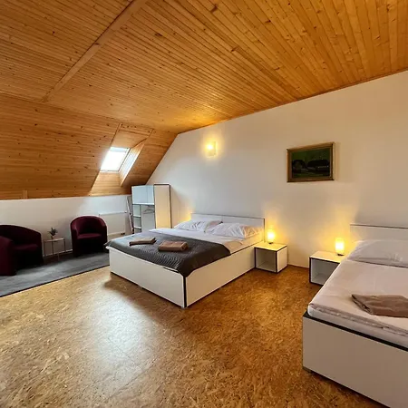 Ružbaský - Comfort With Private Parking 3*