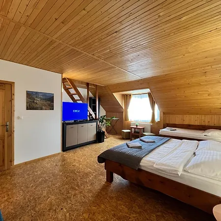 Ruzbasky - Comfort With Private Parking 3*