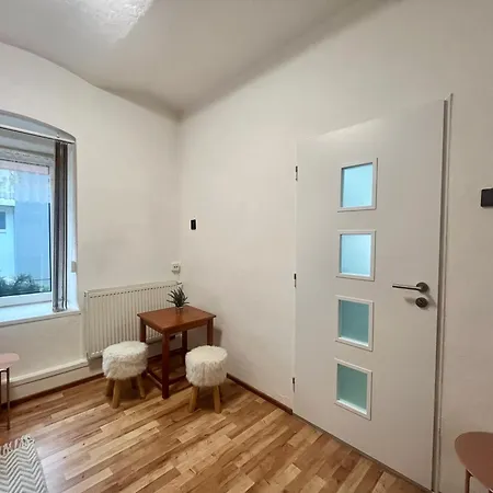 Ruzbasky - Comfort With Private Parking 3*