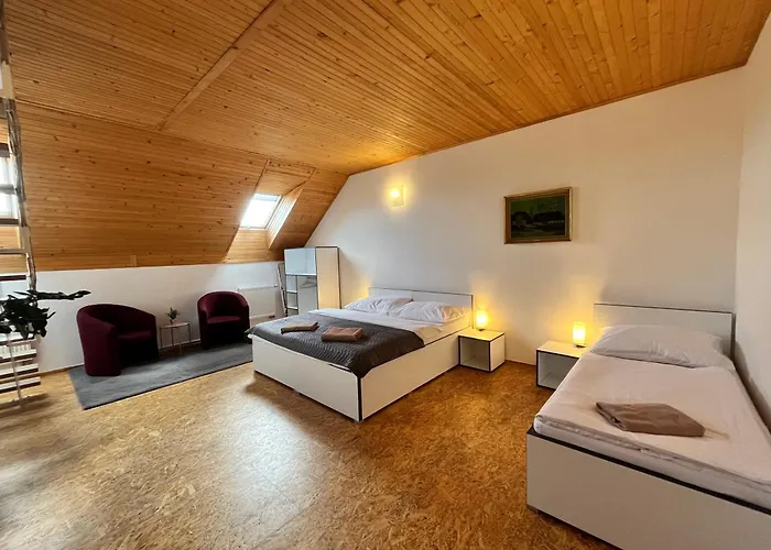 Ruzbasky - Comfort With Private Parking 3*